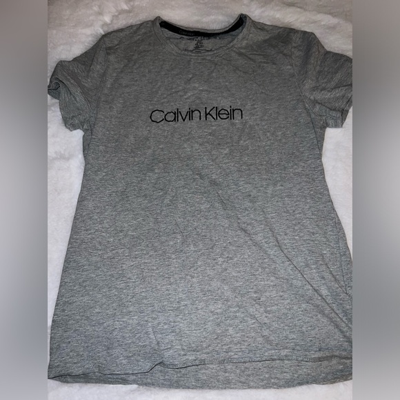 Calvin Klein Other - 6/$15 Bundle Sale: EUC Calvin Klein Pajama Top